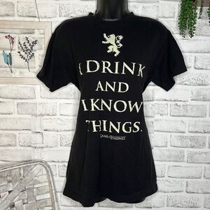 Game Of Thrones “I Drink & I Know Things” Tshirt Shirt Top Size Medium